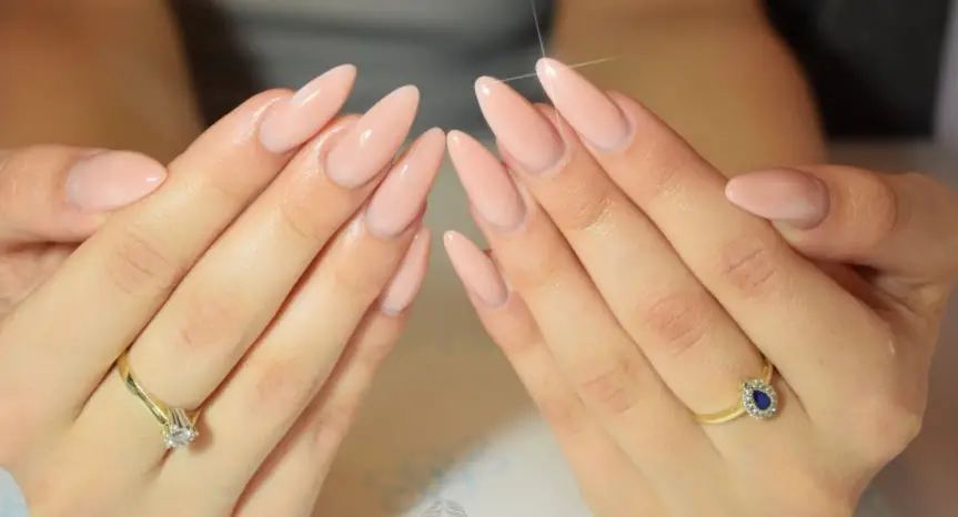 How much do gel nails extensions cost