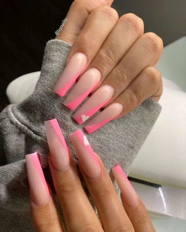 How To Take Gel, Dip, Or Acrylic Nails Off + Tips For ...