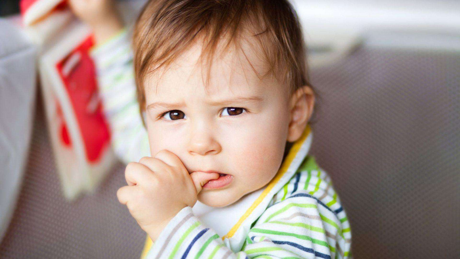 My Toddler Biting His Nails, What to Do?