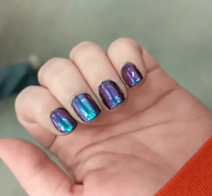 Nails DIY: How to Use Multichrome or Holographic Powder ...