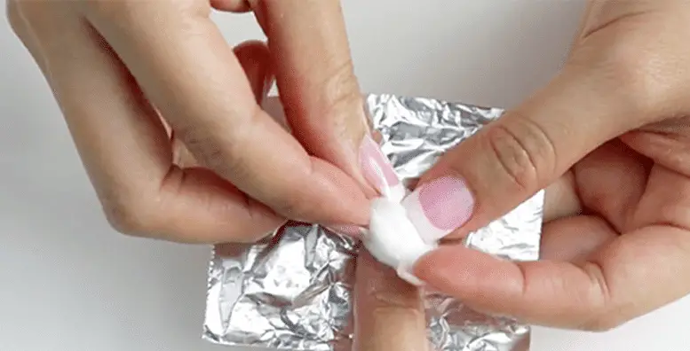 SNS Nail Removal: How to Remove SNS Nails At Home Properly